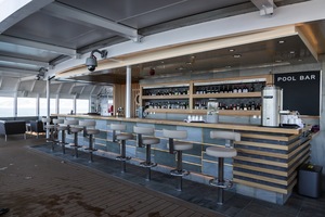 Pool Bar
